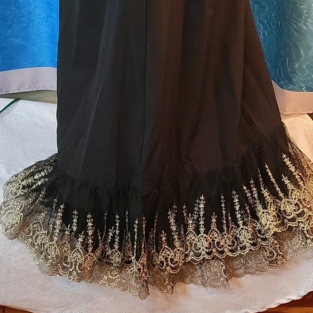 Pomander Place Black Lillith Dress Numerous Sizes - Picture 9 of 10